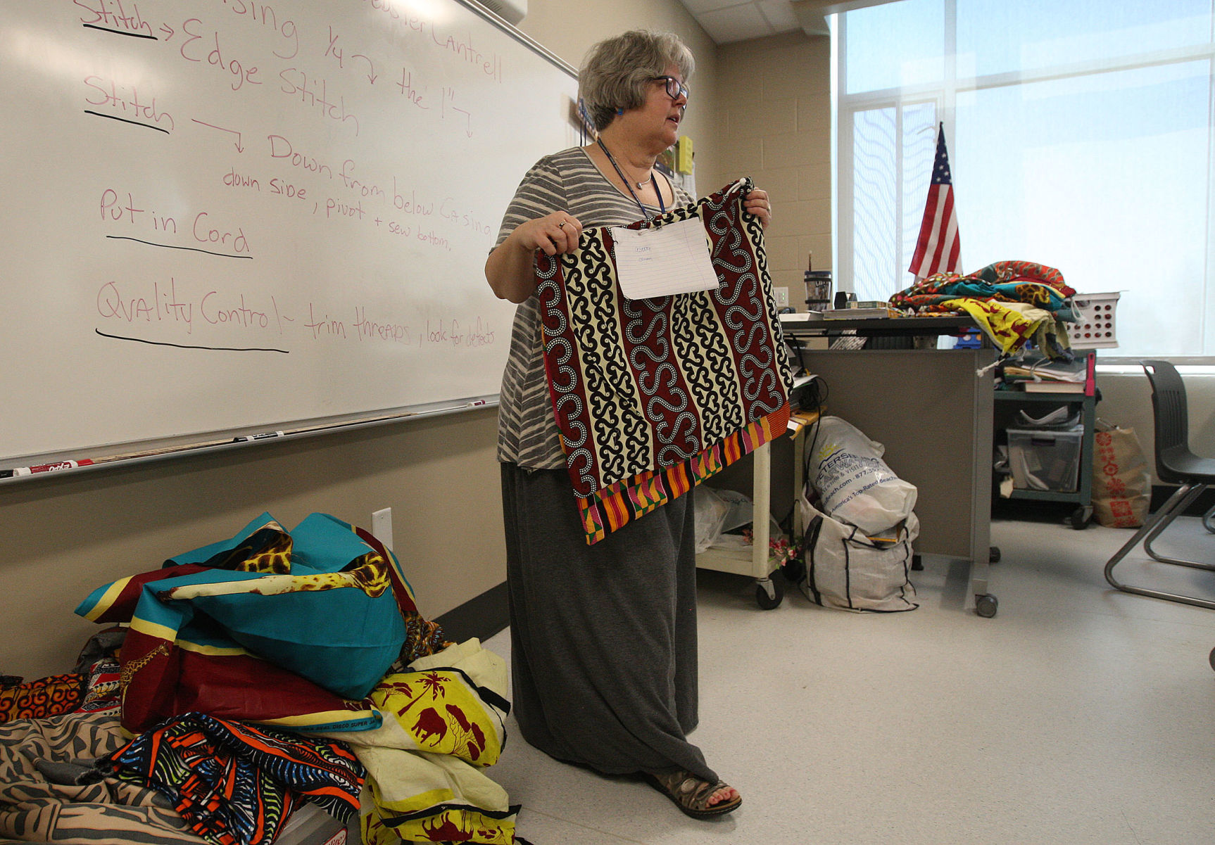 MacArthur Sewing Class 2 4.13.18.jpg
